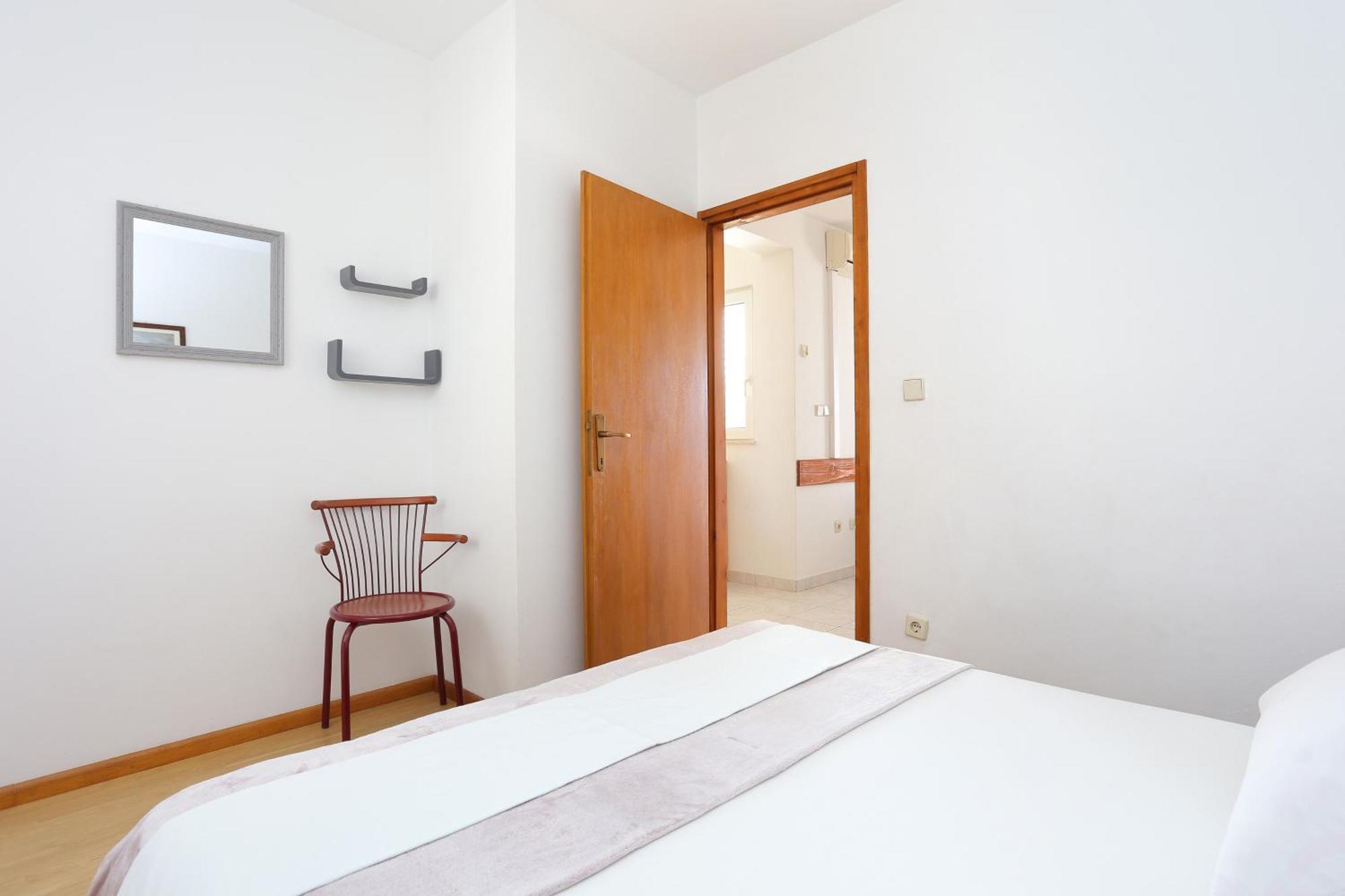 Apartments By The Sea Rastici, Ciovo - 11723 Trogir Rom bilde