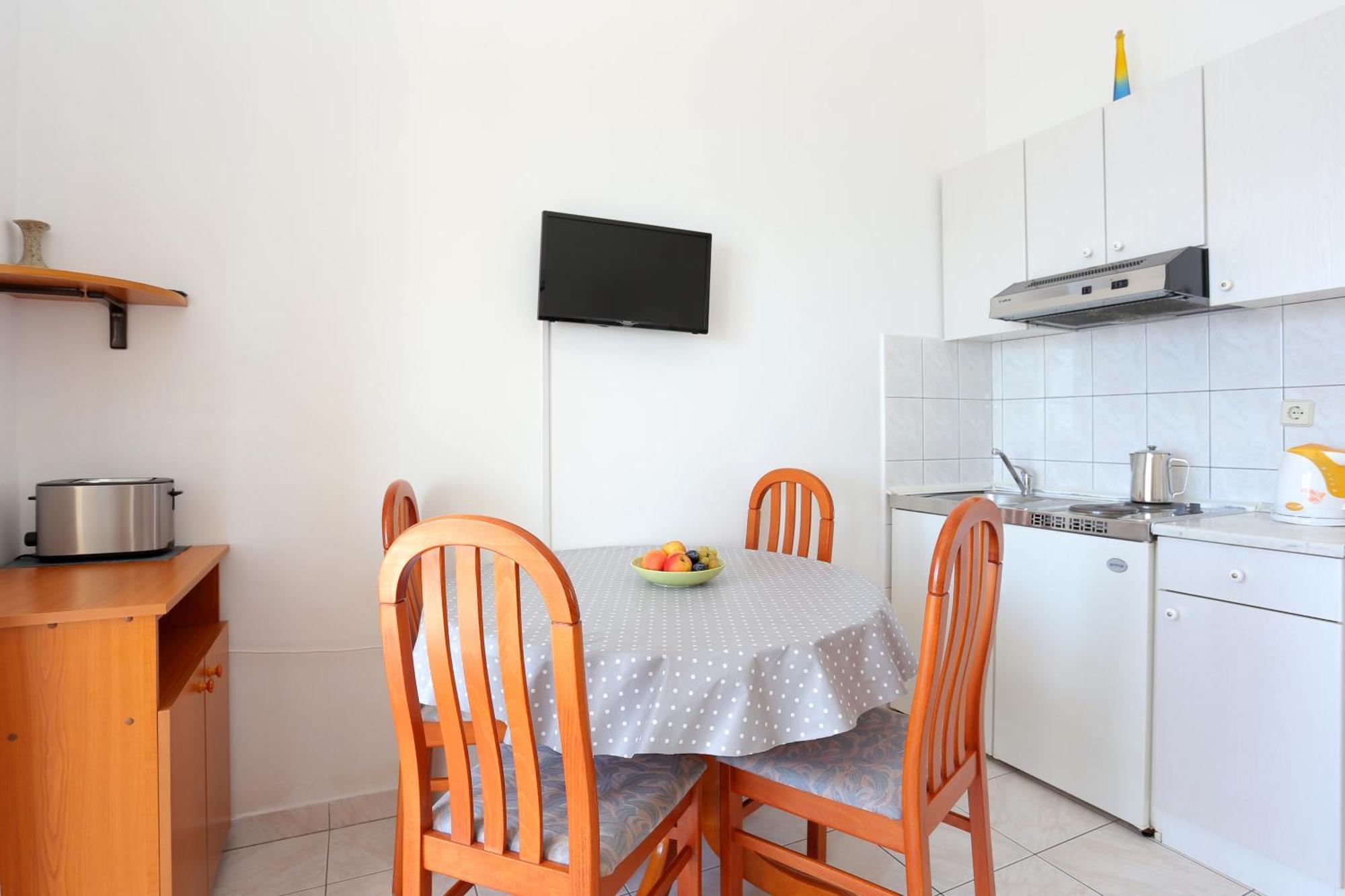 Apartments By The Sea Rastici, Ciovo - 11723 Trogir Rom bilde