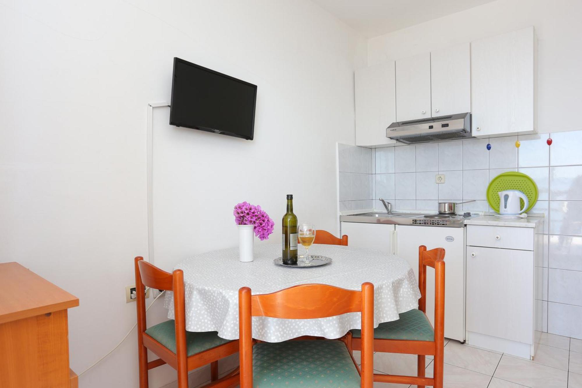 Apartments By The Sea Rastici, Ciovo - 11723 Trogir Rom bilde